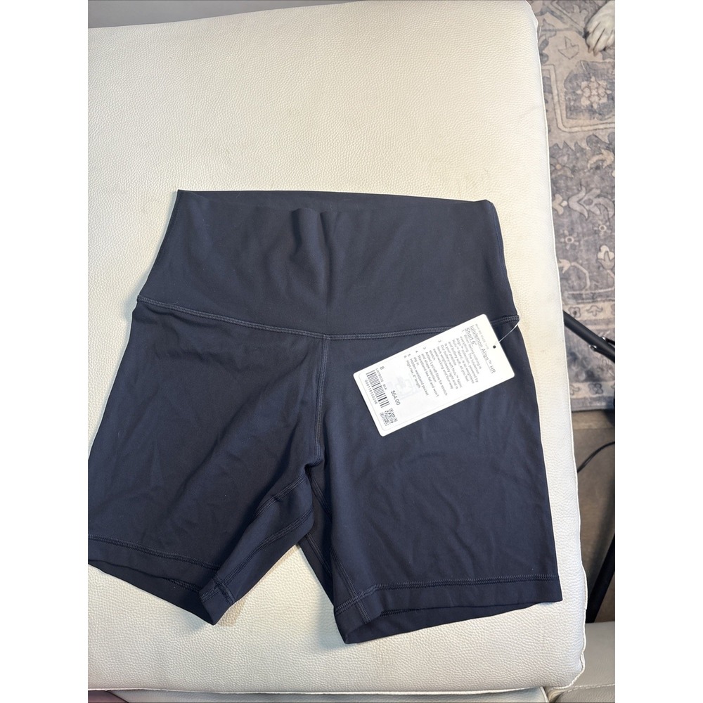 Women's Size 8 lululemon Align HR Shorts 6" NWT